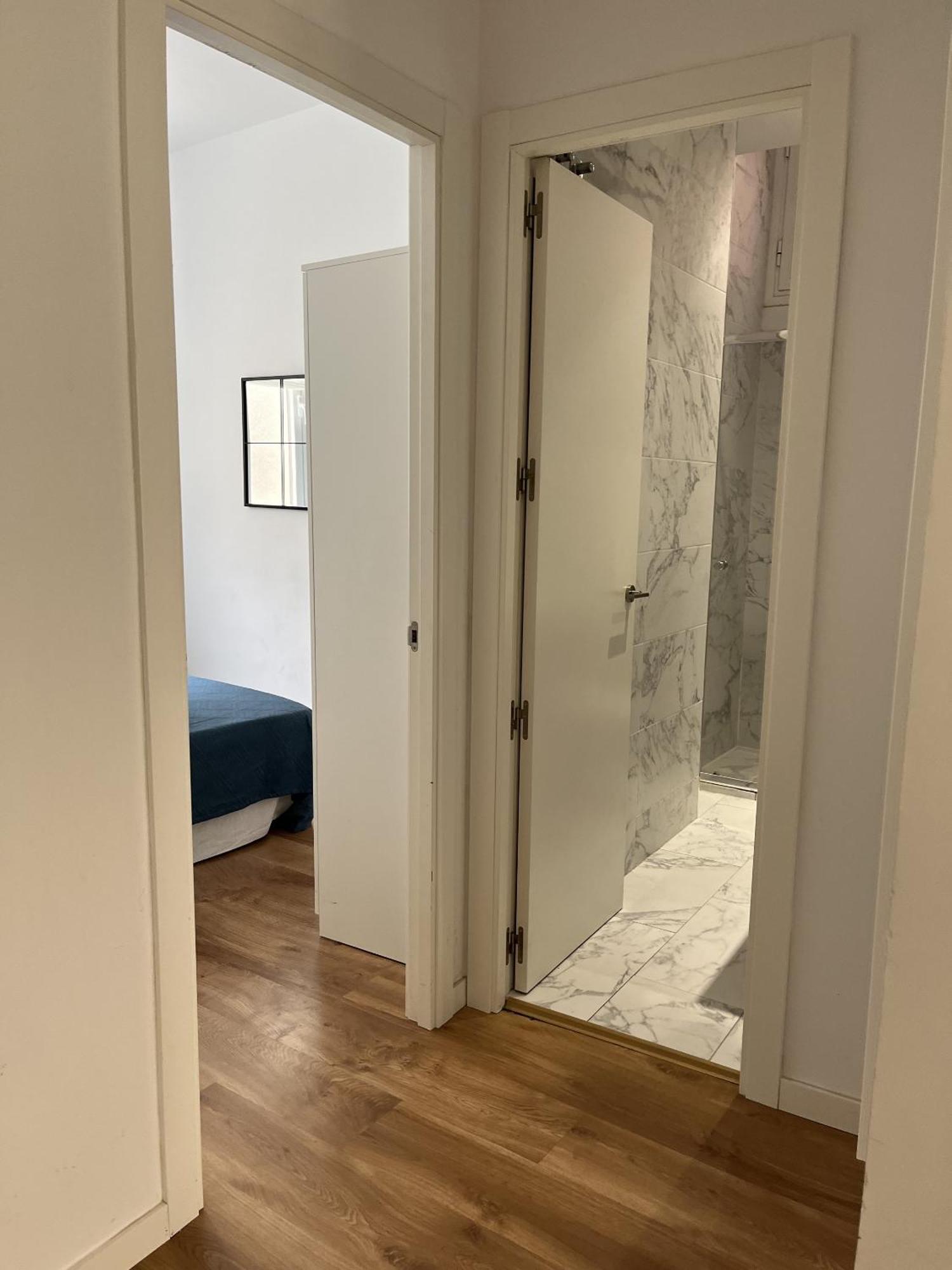 Dplace To Be - Amazing Apartments In Historic Center مدريد الغرفة الصورة