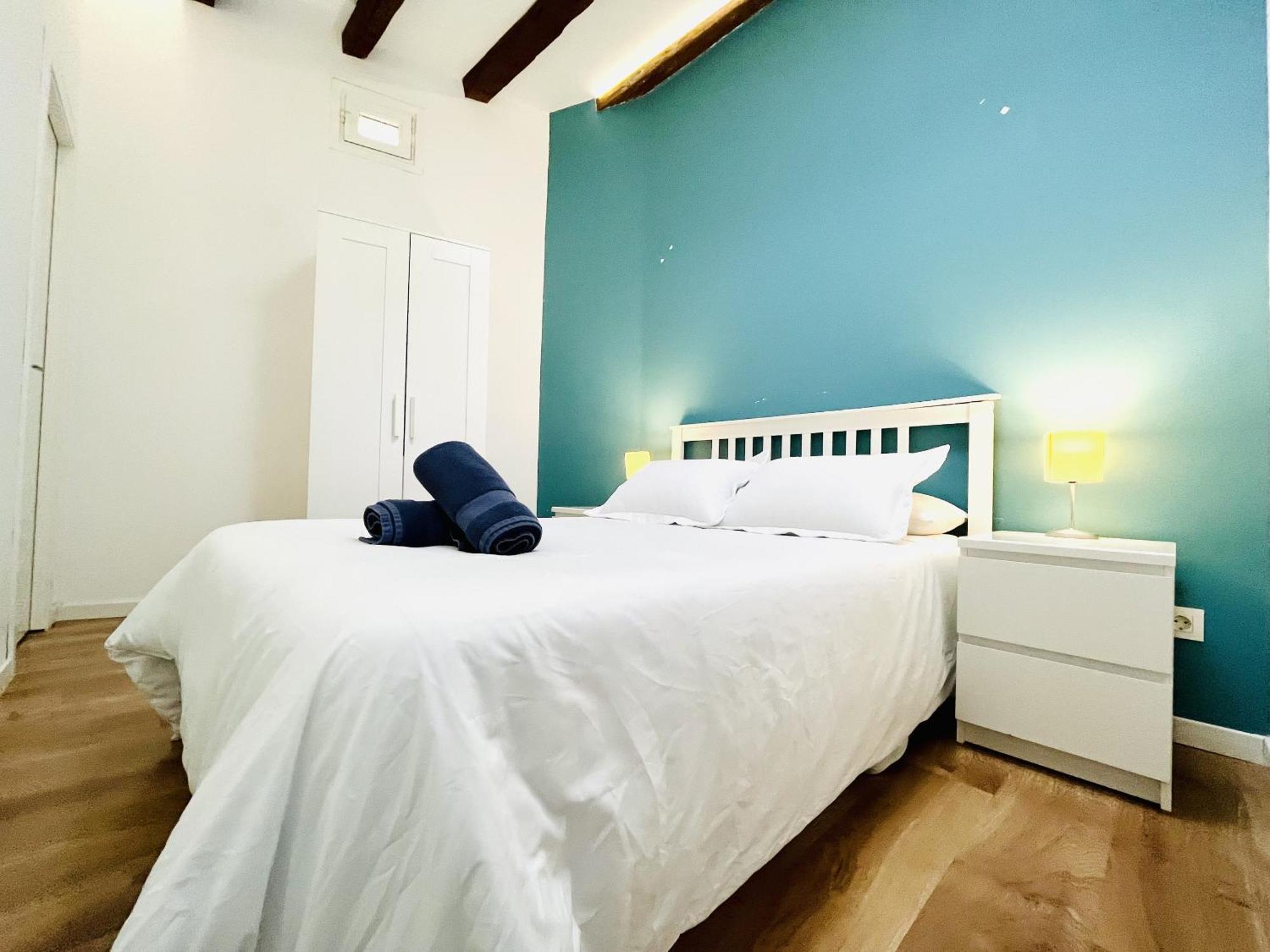Dplace To Be - Amazing Apartments In Historic Center مدريد المظهر الخارجي الصورة